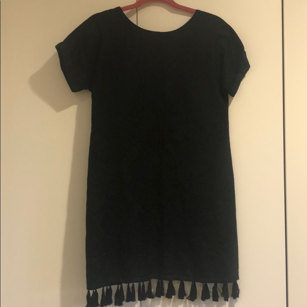 Detailed black cotton dress with tassels